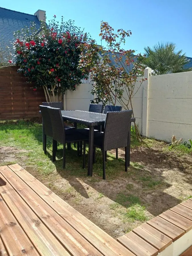 Maison Centre D'Hillion, A 300 M De La Plage De L'Hotellerie,Jardin Clos ,Animaux Bienvenus Hillion