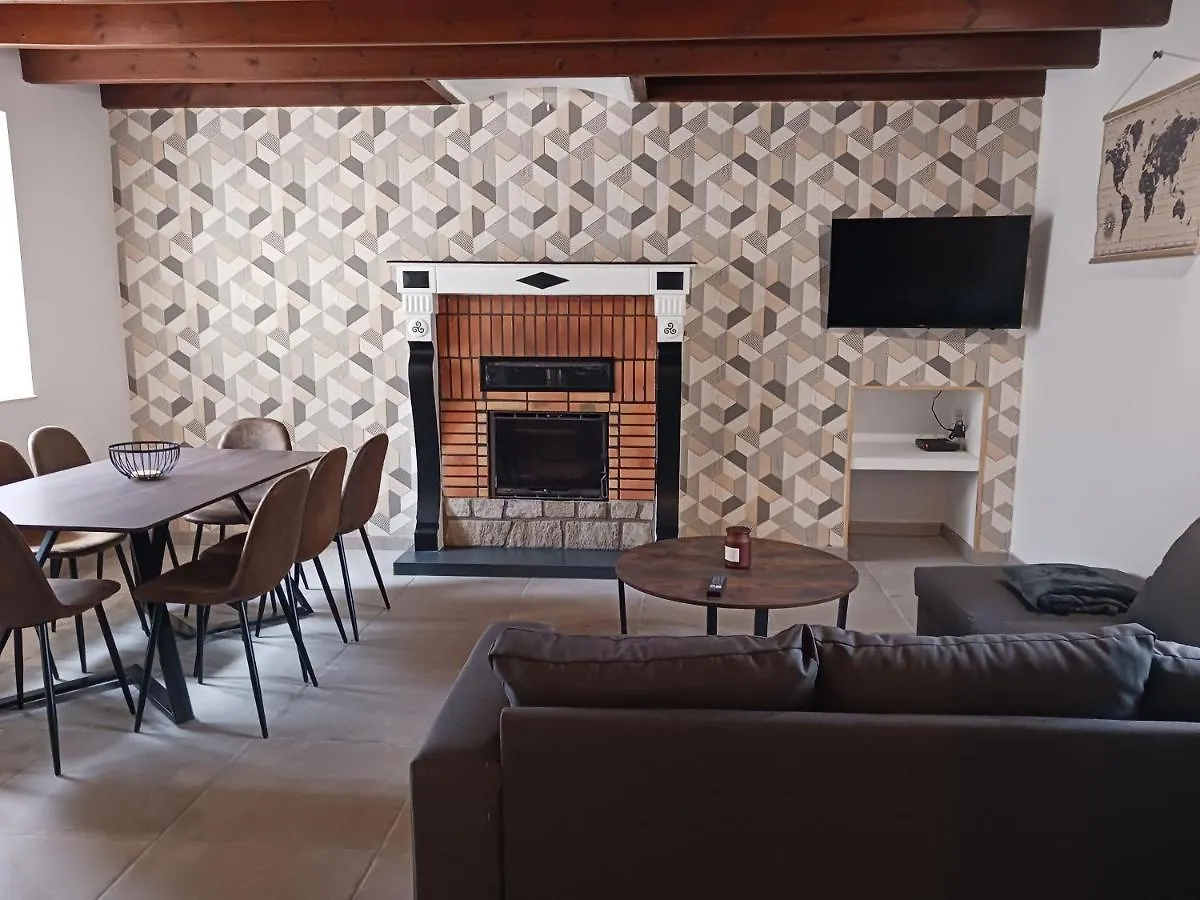 Maison Centre D'Hillion, A 300 M De La Plage De L'Hotellerie,Jardin Clos ,Animaux Bienvenus Holiday home Hillion